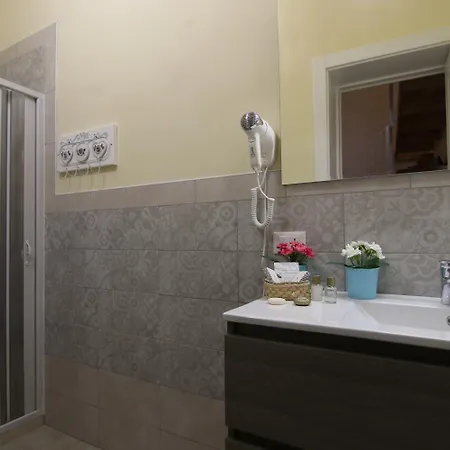 B&B Corte Manzoni 멜렌두뇨