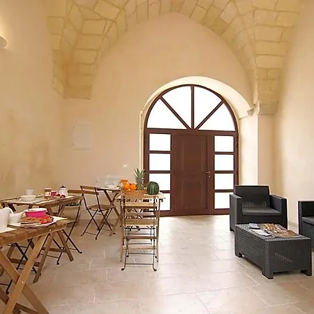Corte Manzoni B&B 3*