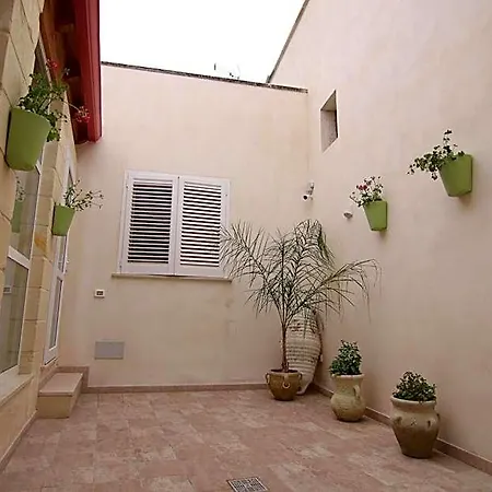 B&B Corte Manzoni 멜렌두뇨